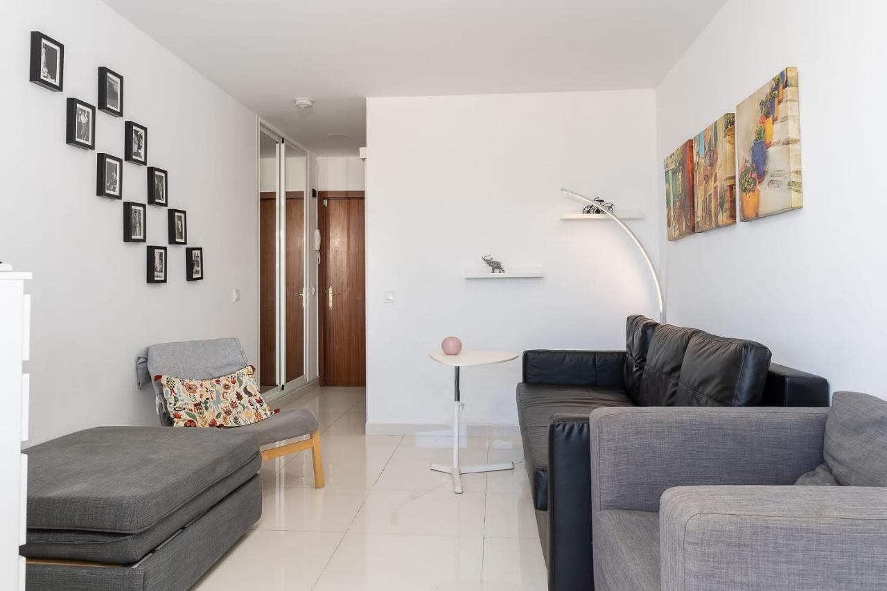 Ferienwohnung Mi Casa De La Playa -Estudio Frente Al Mar- Benalmádena Exterior foto